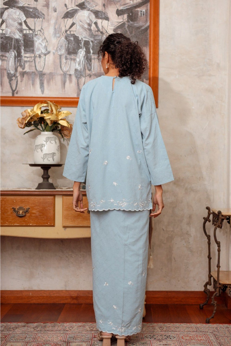 [INSTOCK] Hati Kurung